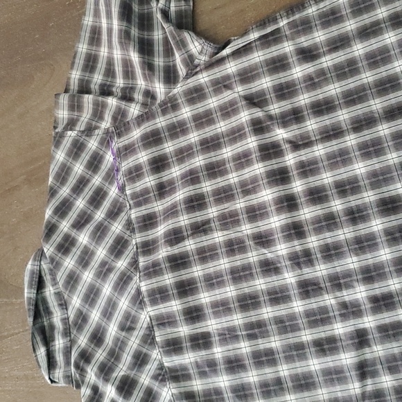 Oakley shirt - Picture 5 of 6